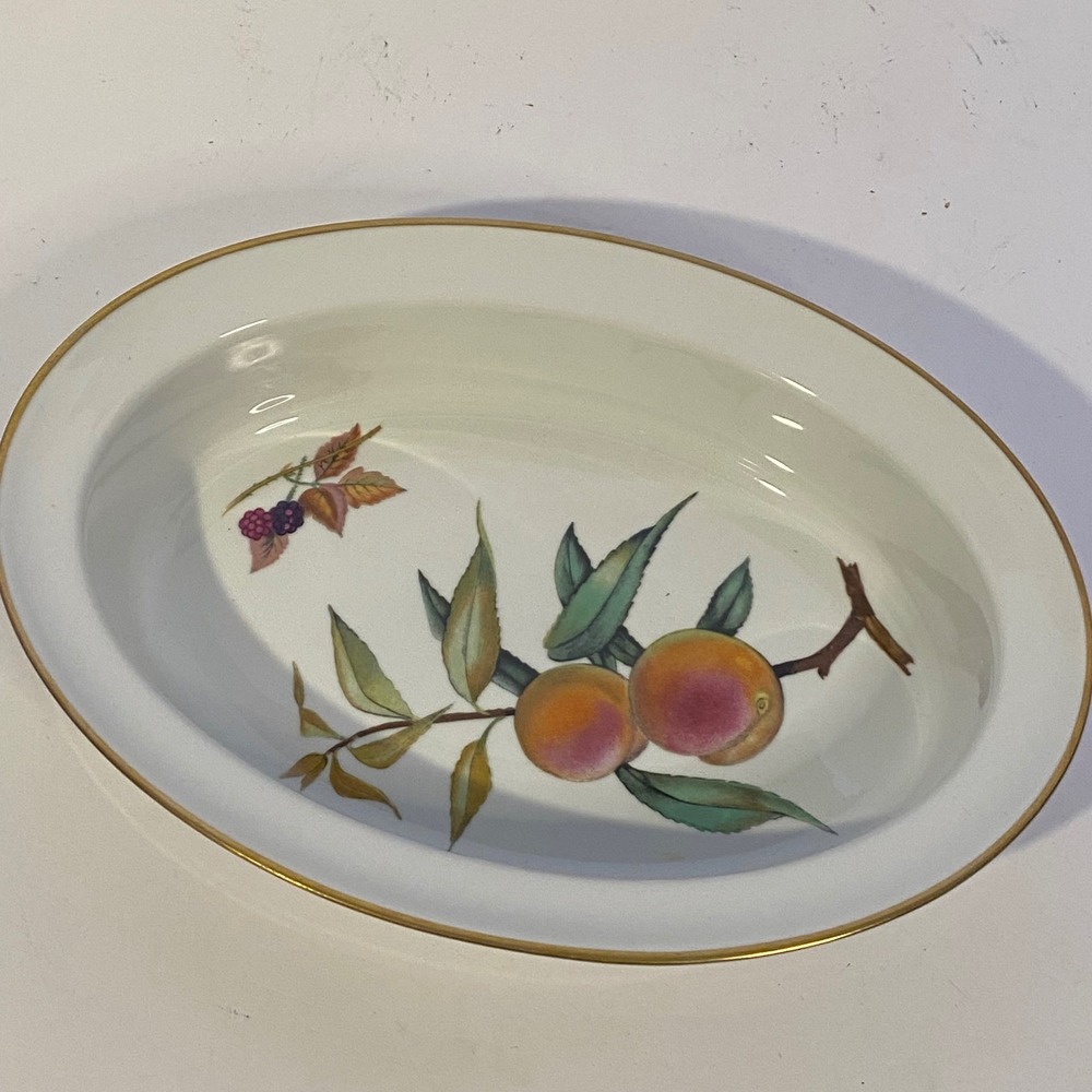 Royal Worcester Evesham Gold Oval Baking Dish White Gold Excellent Fruit Pattern